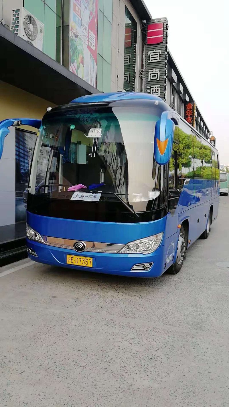 租车婚庆：幸福旅途的新宠